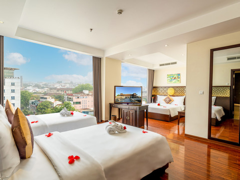 坦里奇皇家精品酒店