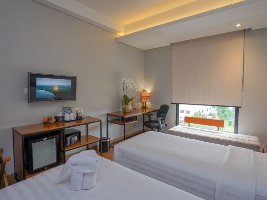 BATIQA Hotel Lampung Room Type - Superior Twin Room