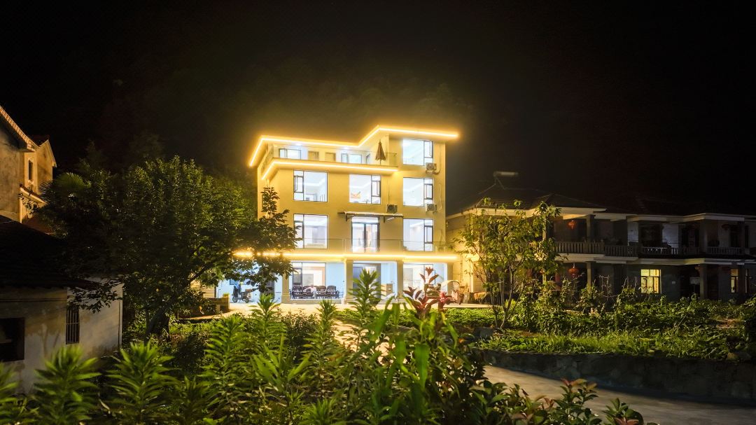Tonglu Rimu Homestay