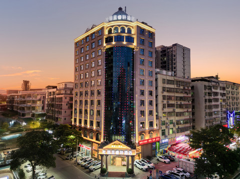 丽呈睿轩酒店（河源龙川店）