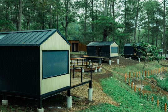 波波卡賓科班隆多瑪琅酒店