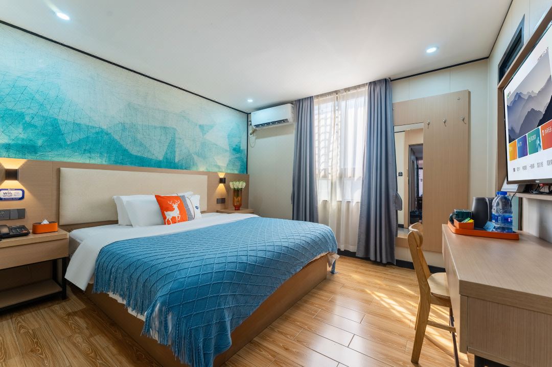 Qingyuan Art Lazy Nest · Deer Whisper Hotel (Beijiang Bridge Branch)