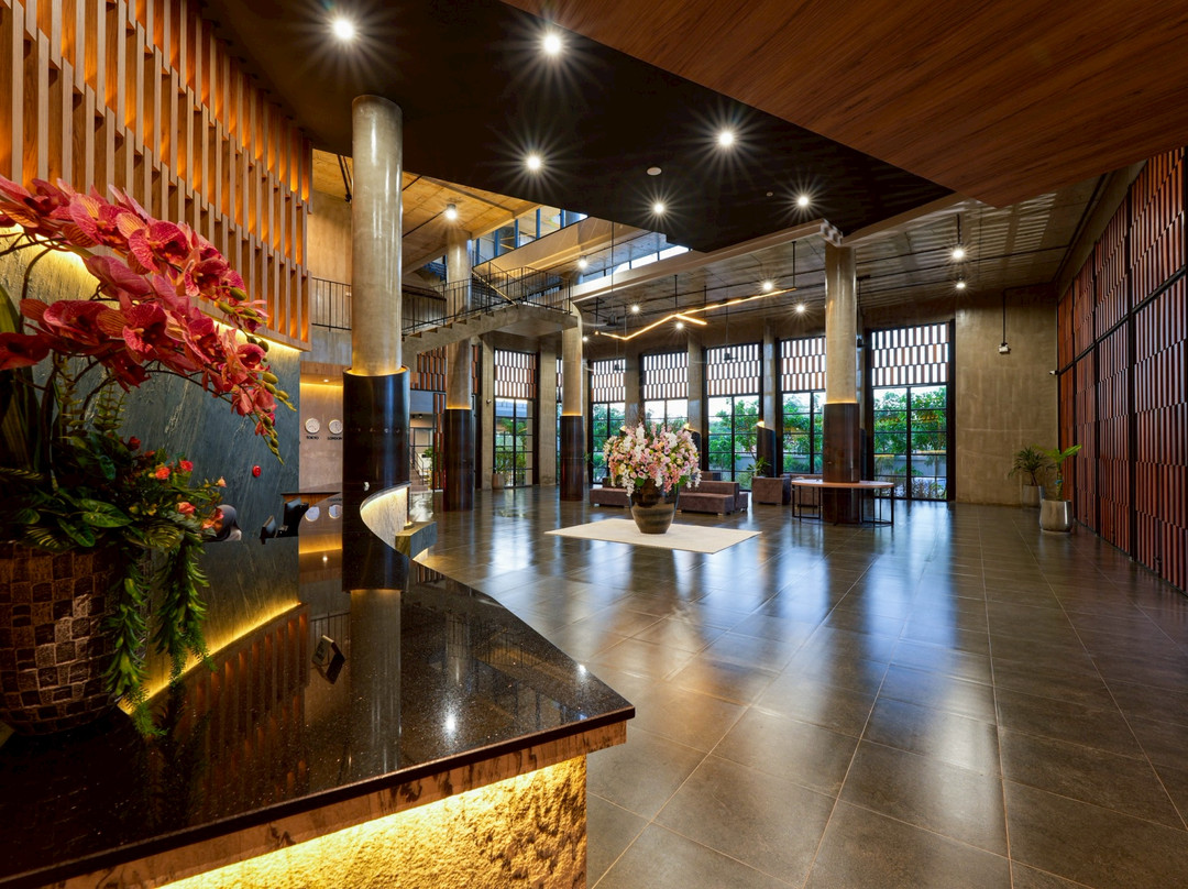 Lalisa Hotel Sadao