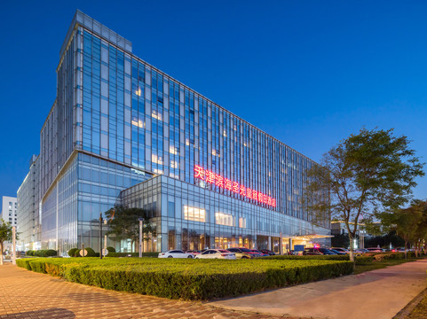 天津市酒店住宿-天津滨海圣光皇冠假日酒店