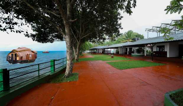 ILLIKKALAM Lakeside Cottages-官方