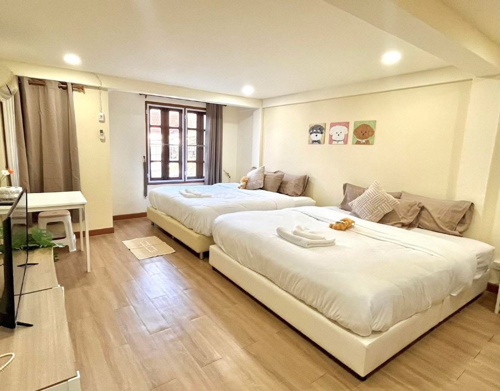 Tofu House CNX Near Nimman- Airport 4 bedroom 6 bed with 3 Bath Room