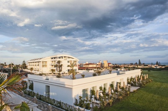 Modica Beach Resort-官方