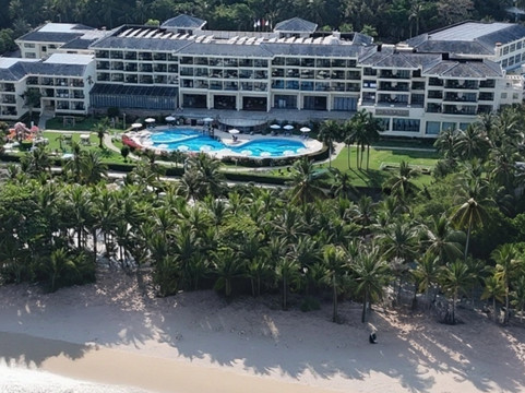 三亚清能丽景海湾酒店主图