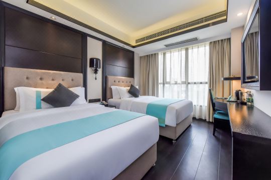 Xi 'an Youpin Hotel (Chongqing Shiqiaopu Chen Jiaping Subway Station Branch)