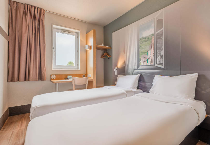 米卢斯拿破仑岛民宿酒店-官方