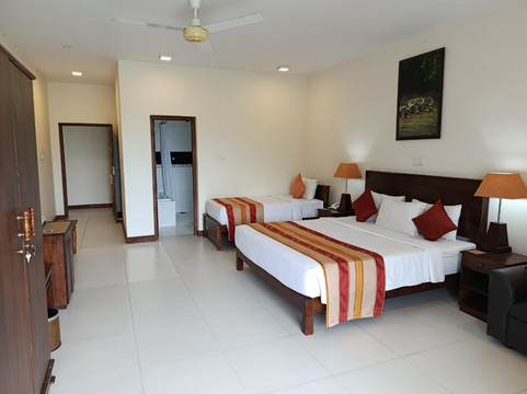 Naula酒店住宿-Grand & Gangula