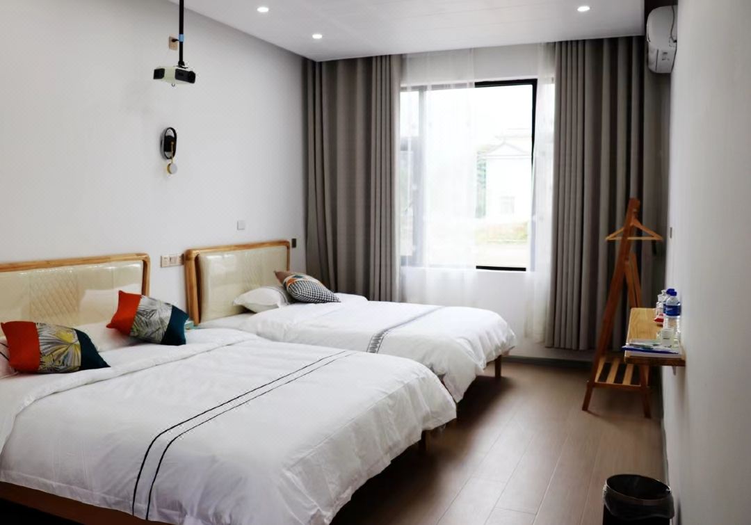 Dali Muqing Courtyard