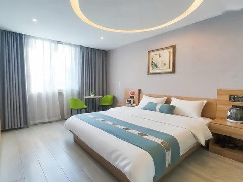 河池铂金酒店（宜州汽车总站河池学院店）