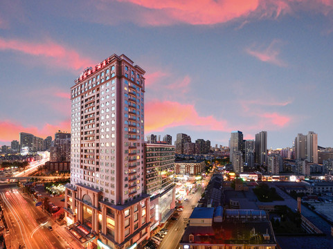 大连昱圣苑国际酒店（罗斯福广场西安路地铁站店）主图