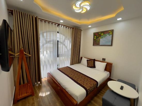 La Fleur Premium Central Apartment Room Type - Three-Bedroom Apartment La Fleur Premium Central Apartment Room Type - Three-Bedroom Apartment