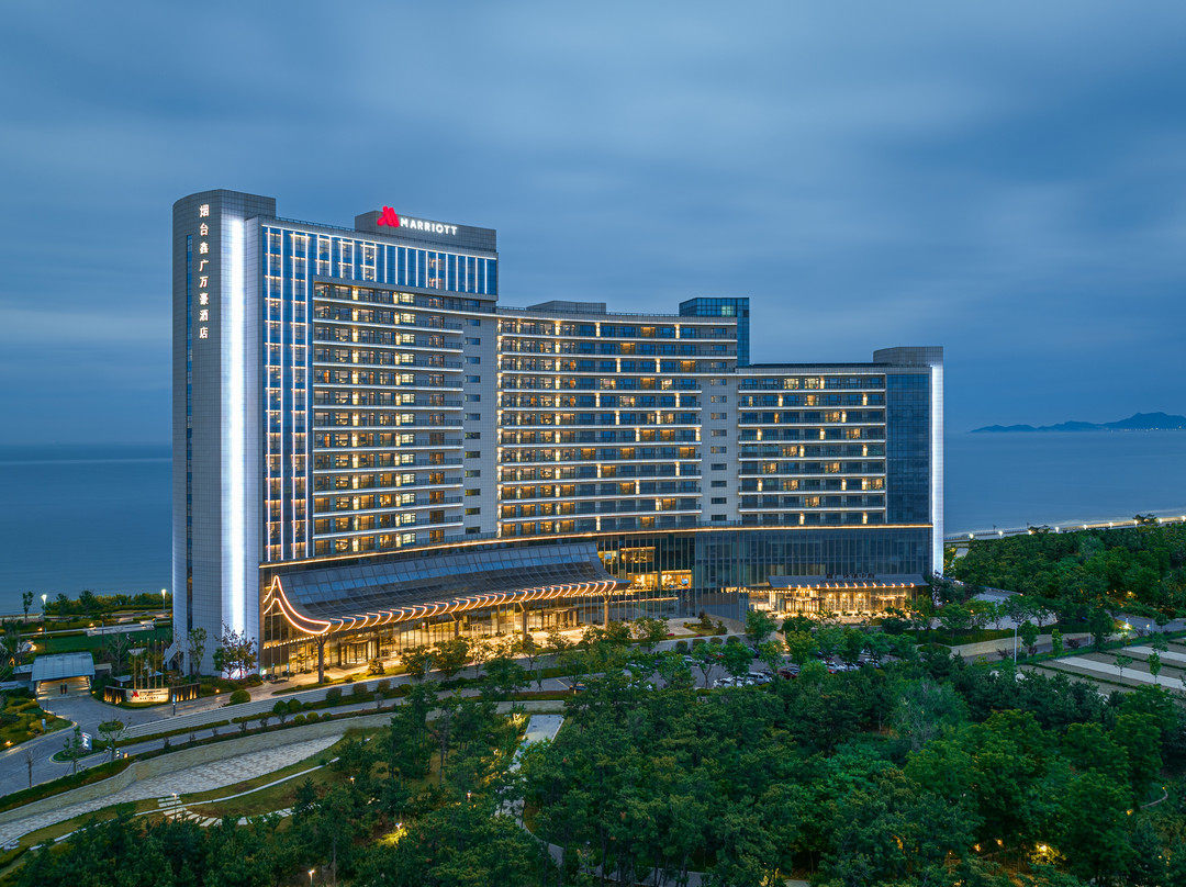 烟台鑫广万豪酒店