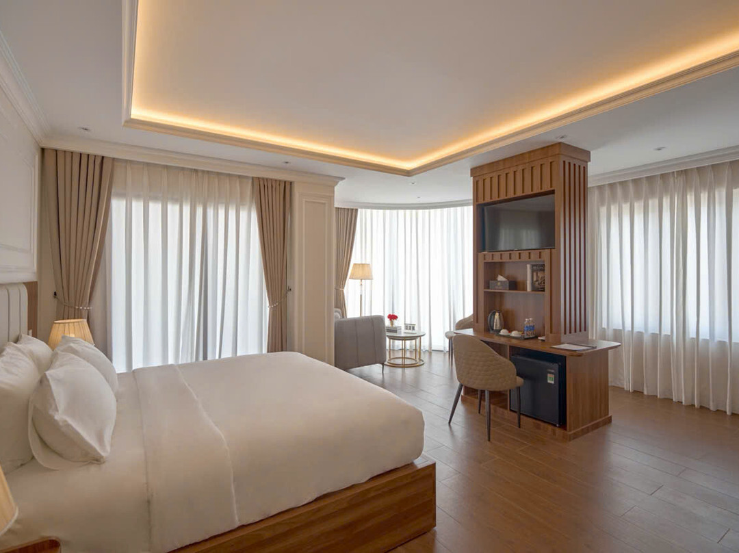 Lyns Hotel