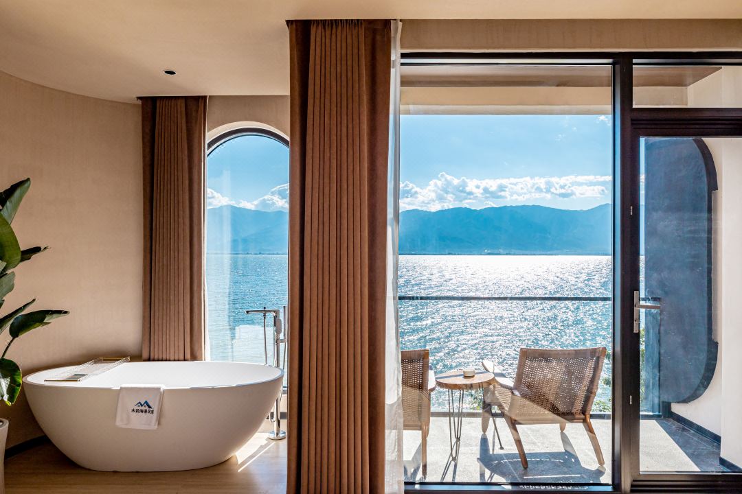 Wind also Cloud Luxury Intelligent Sea View Hotel -DoubleuCorridoriErhairHotelotel)