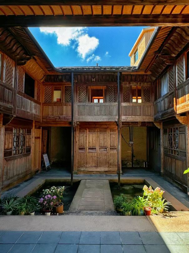 Lanfeng Daguan Garden (Longtan Ancient Town Store)