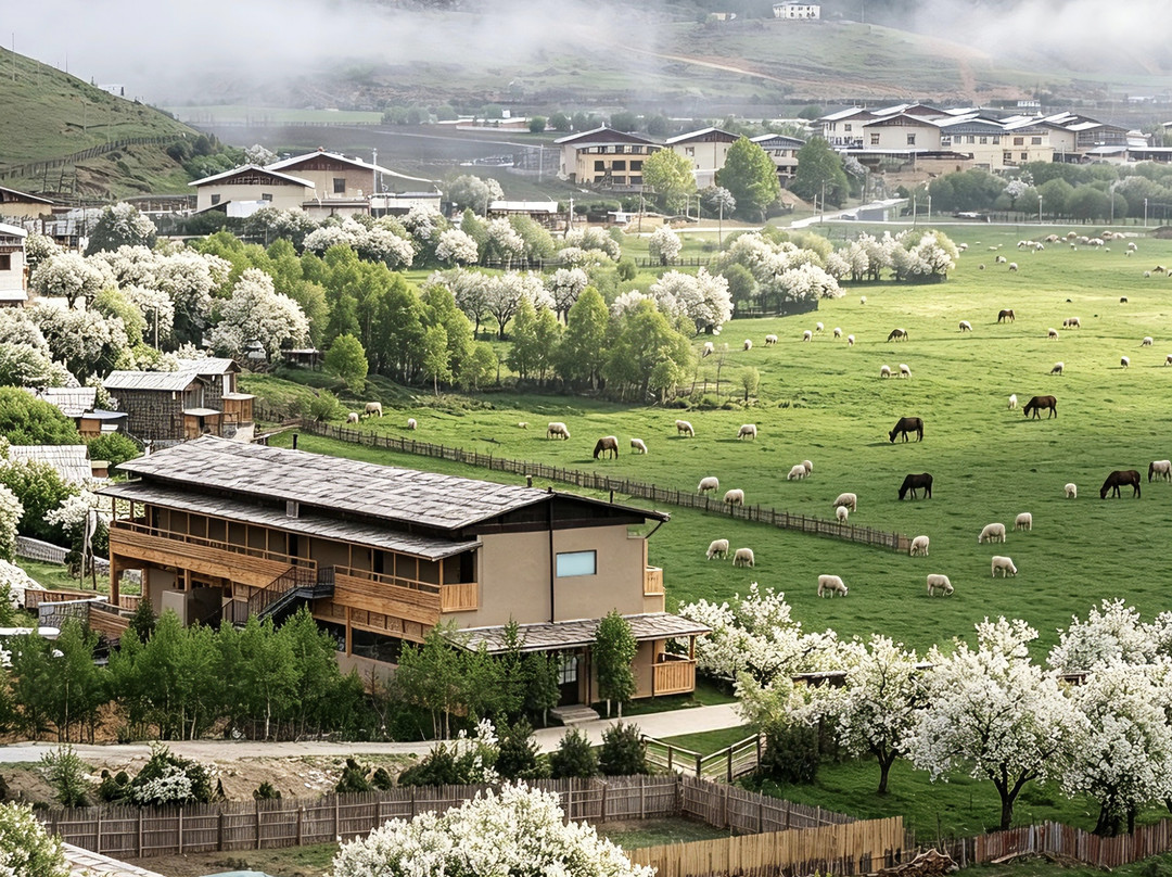 半渡·安那达野奢度假庄园（香格里拉店）