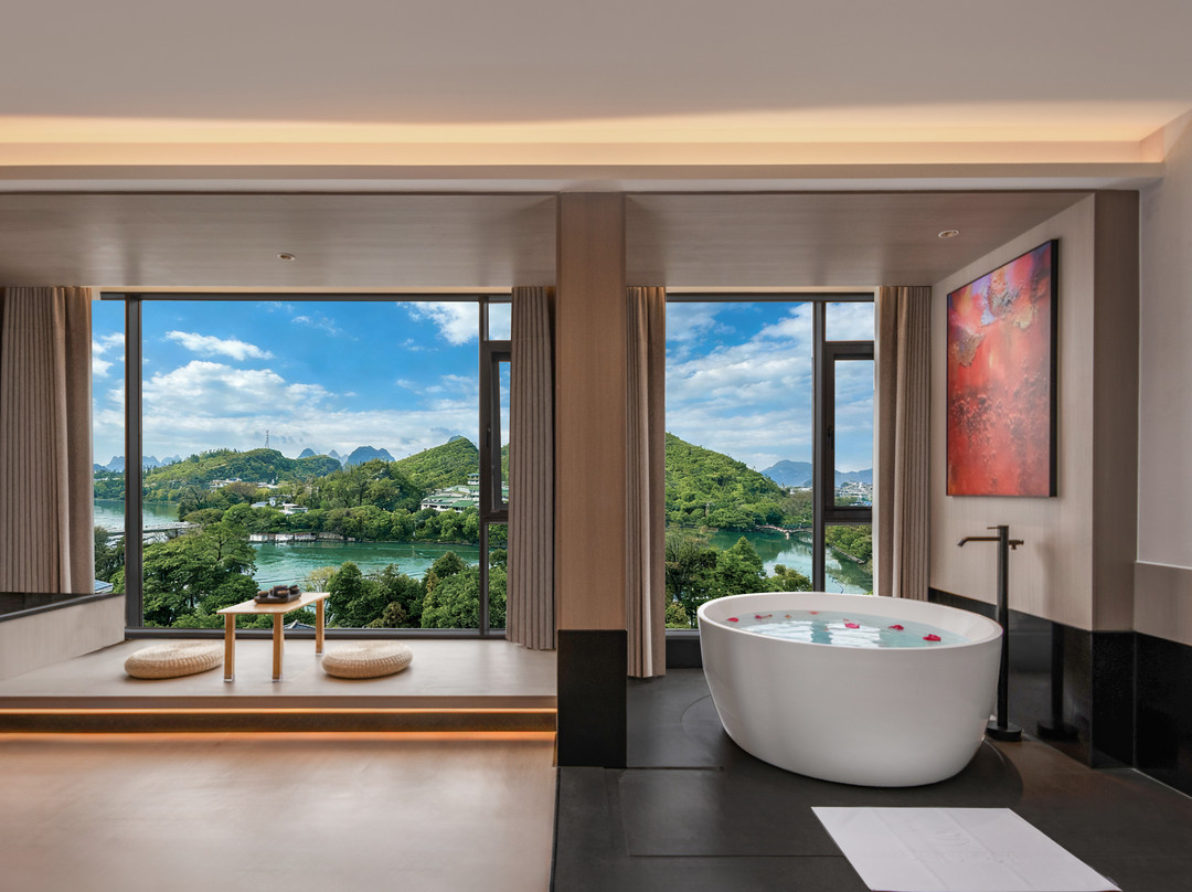 桂林大酒店（象鼻山两江四湖店）主图