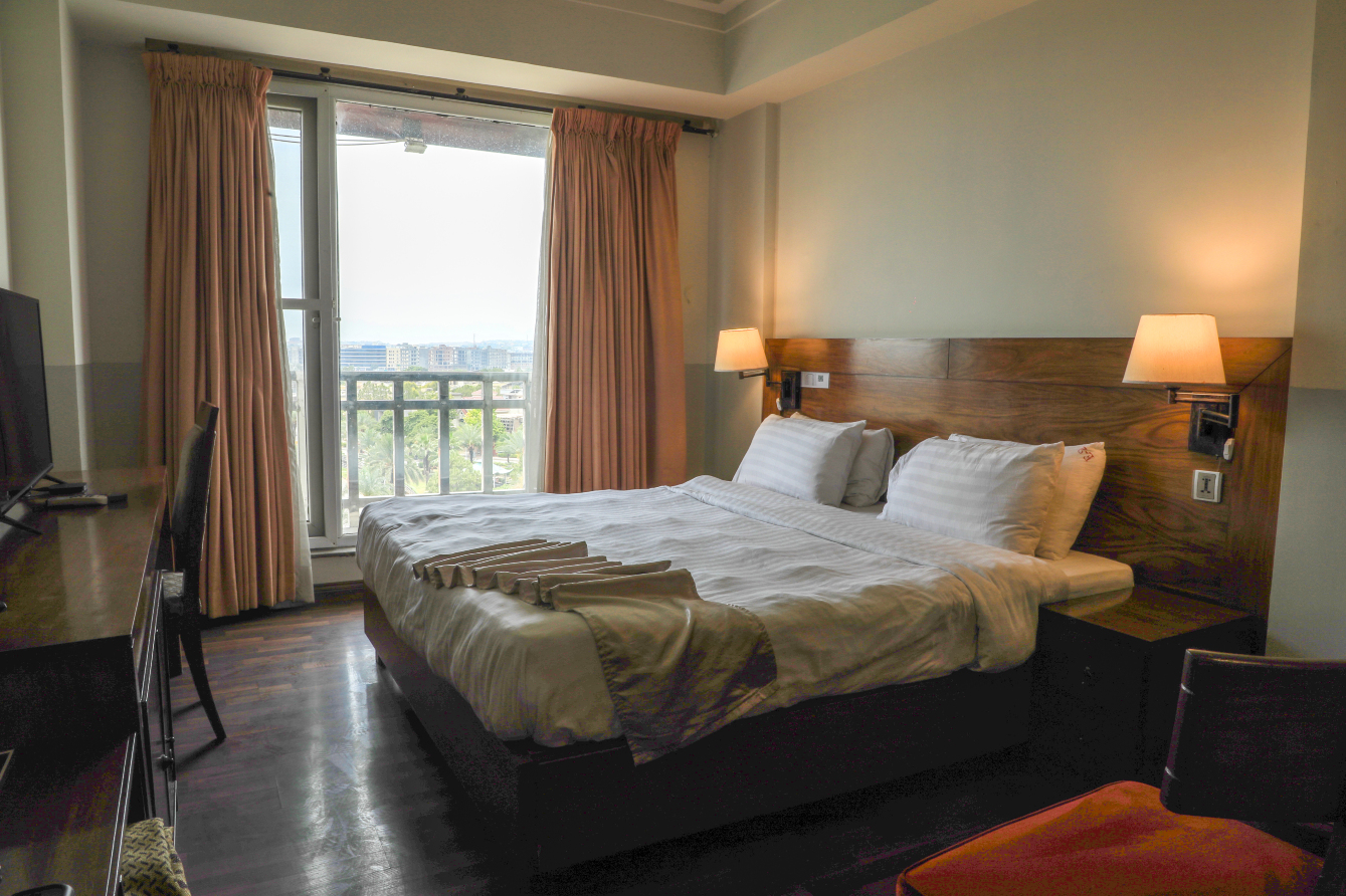 Esquire Hotels and Apartments-官方