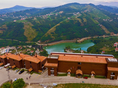 Akcaabat酒店住宿-Sera Lake Resort Hotel