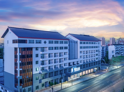 锦江之星绍兴胜利西路仓桥直街景区酒店