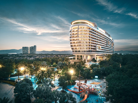 三亚市酒店住宿-三亚海棠湾仁恒皇冠假日度假酒店