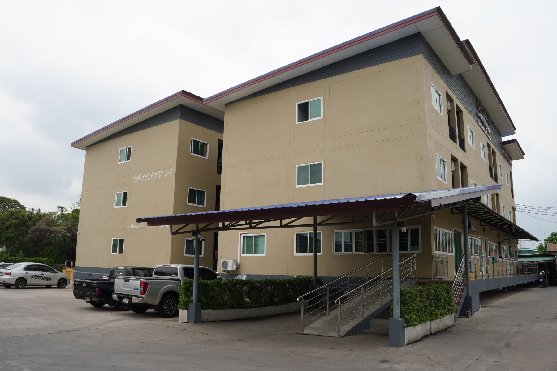 素万那普A普勒斯旅馆-官方