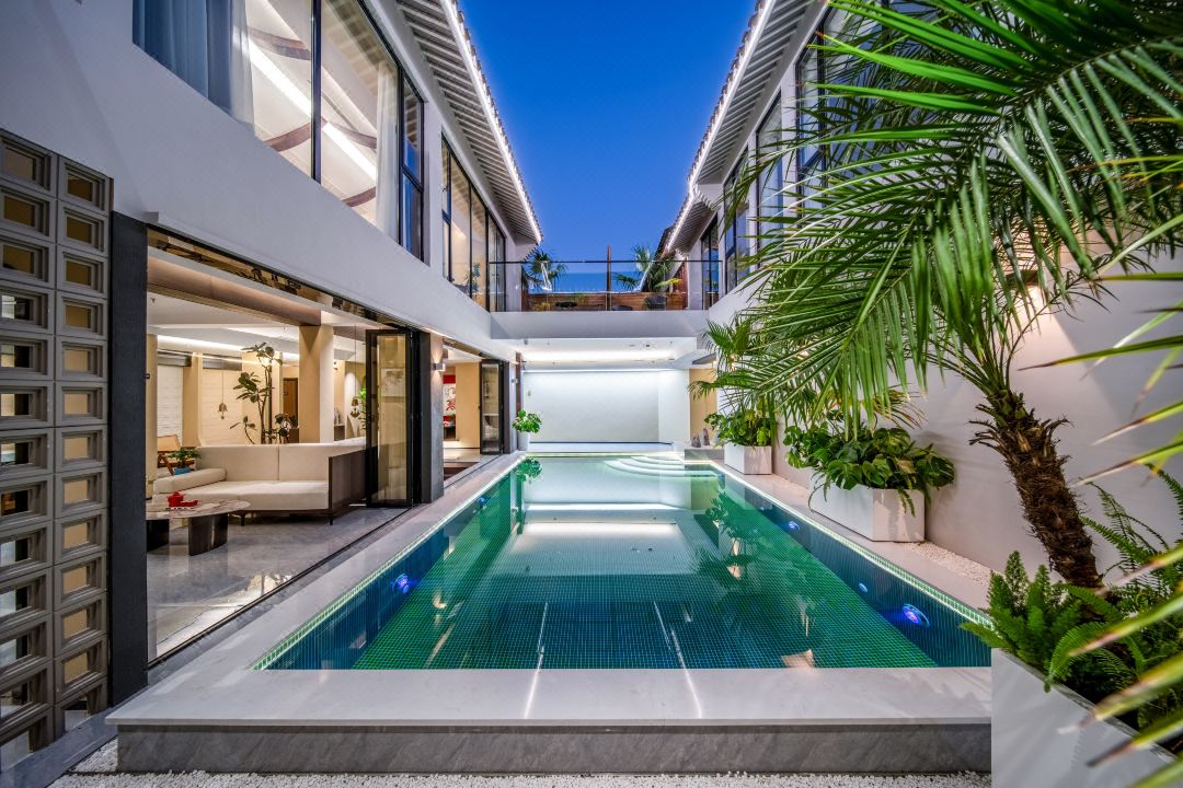 Lusheng Rongyi Meisu (Shanghai Hongqiao Airport Qibao Ancient Town Branch)