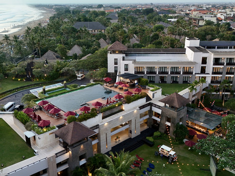 巴厘岛勒吉安海滩铂尔曼酒店