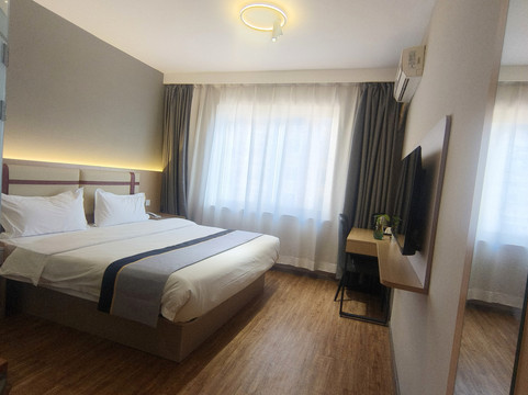 朝阳佳泰连锁商务宾馆朝重店 