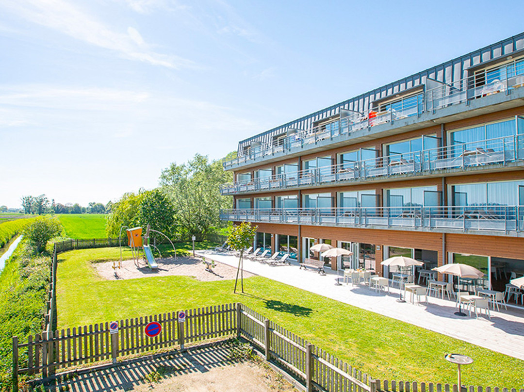 瓦坎斯奥 - 山区法义公寓式酒店