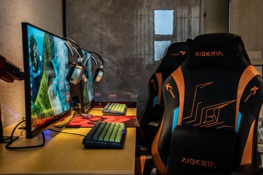 Monster E-sports Hotel (Cixi City Center Branch)