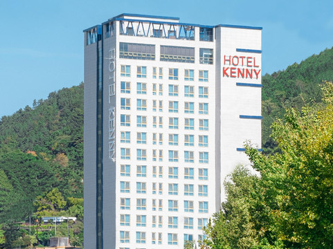 Hotel Kenny