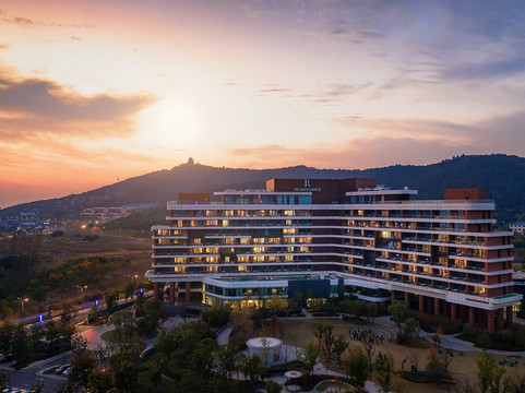 苏州太湖万丽酒店主图