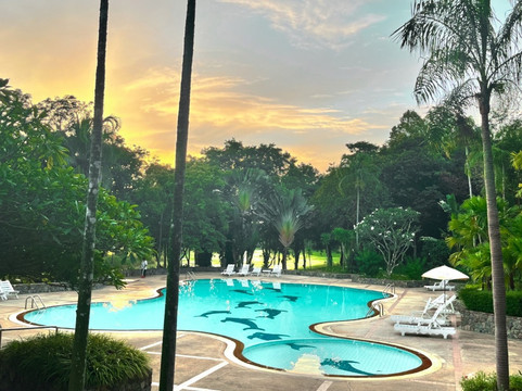 哝艾酒店住宿-The Golf Lodge Laem Chabang