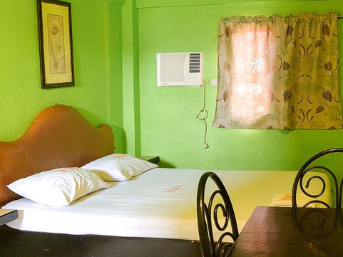 卢堡邦板牙马罗比安科旅馆