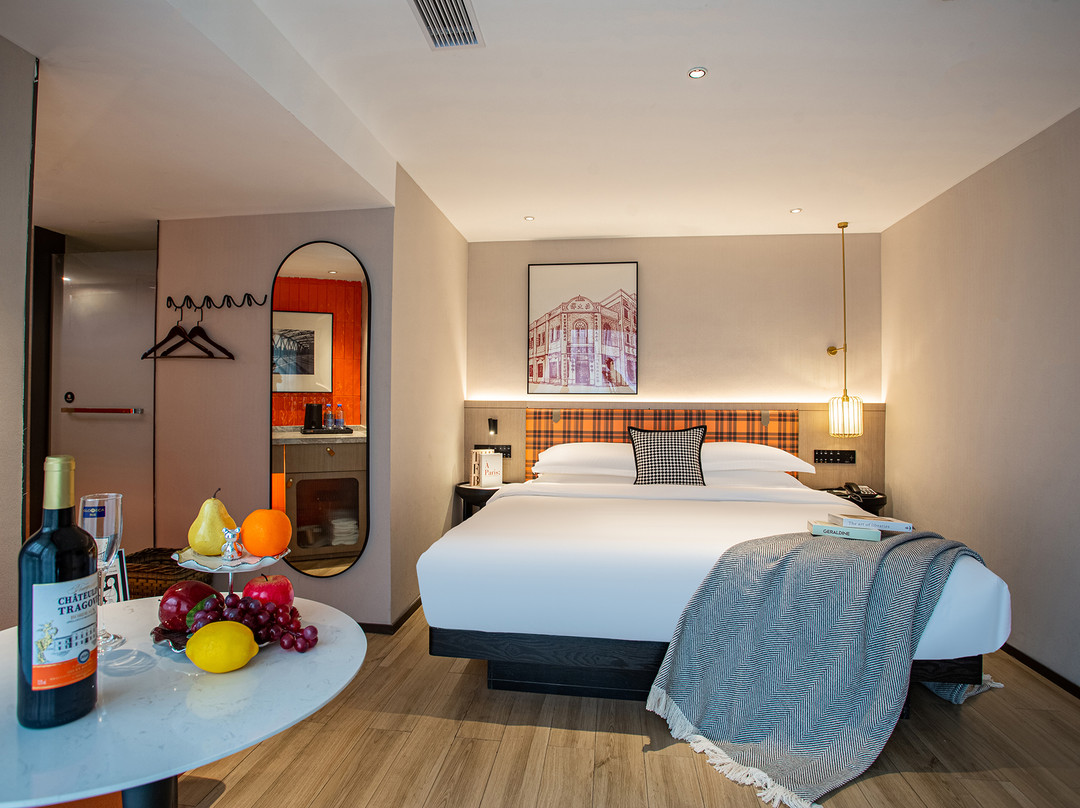 漫宜酒店（广州中山大学眼科医院区庄地铁站店）主图