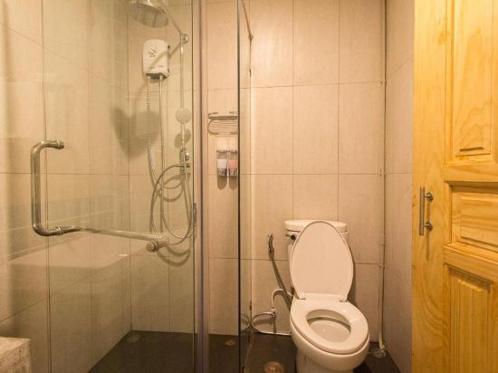 Lazy Sunday Hostel Room Type - Twin Bed (Private Room) (Monthly 1)