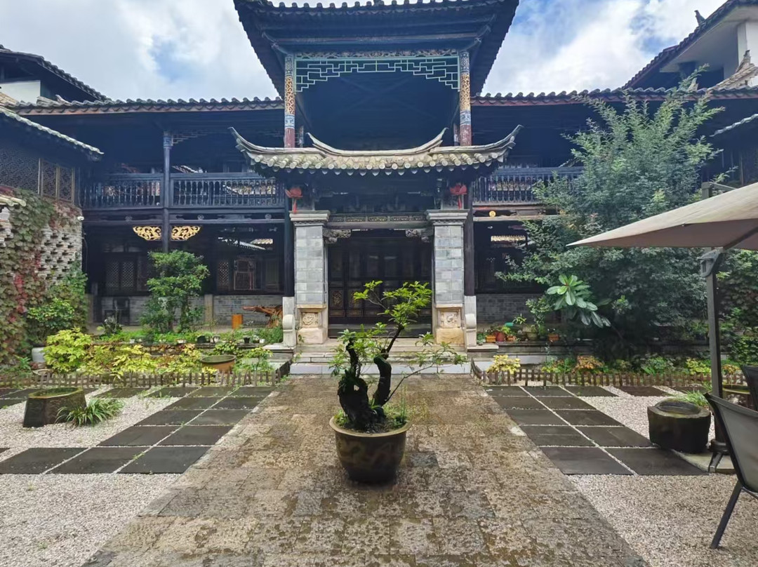 个旧易玄庄半山民宿
