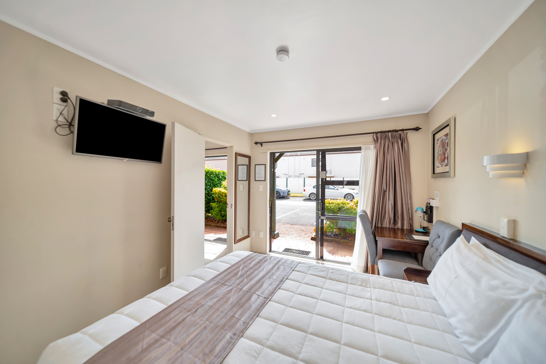 都铎阁汽车旅馆-官方