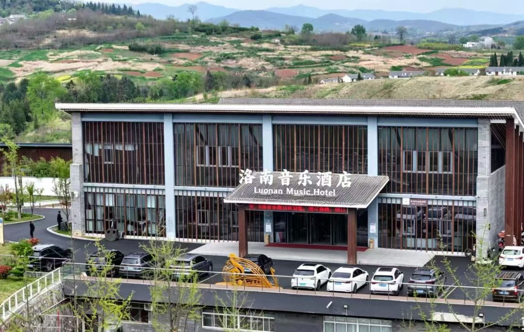 Joy 87. 8 Music Hotel