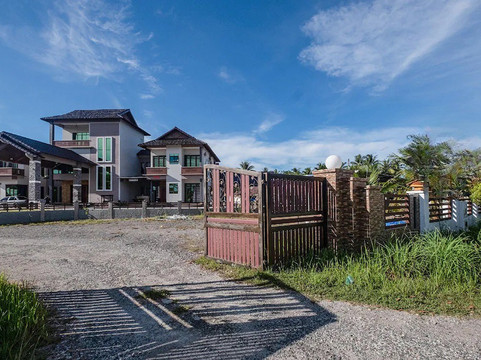 OYO 89873 Nurbayu Chalet