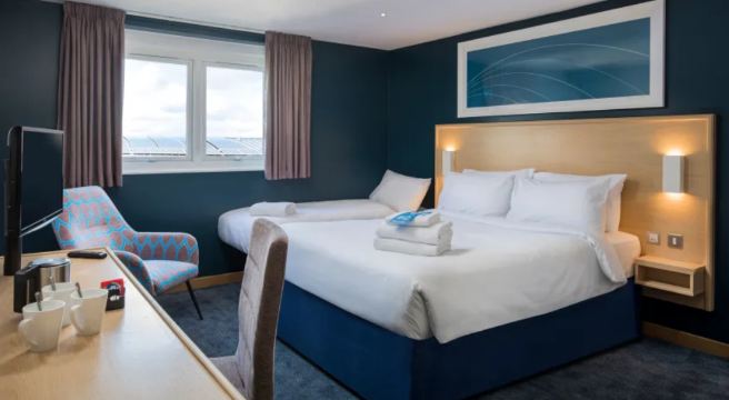 Travelodge Warminster-官方