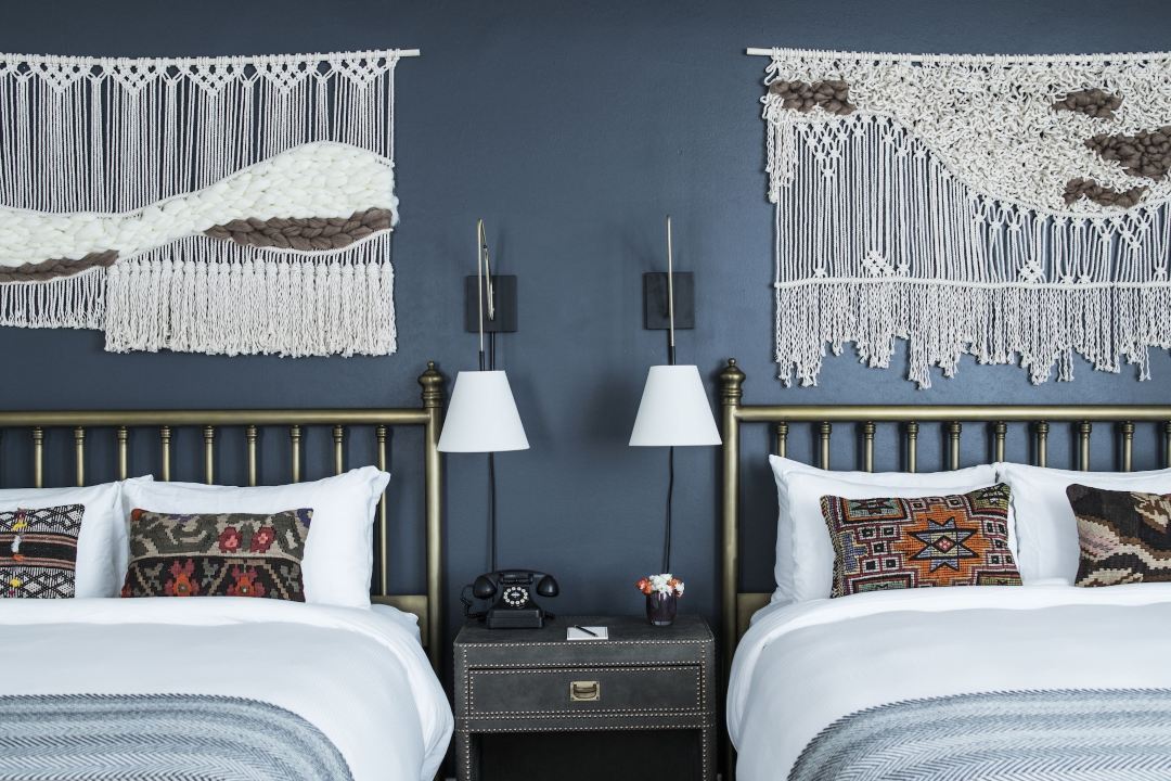 阿姆斯特朗酒店-官方