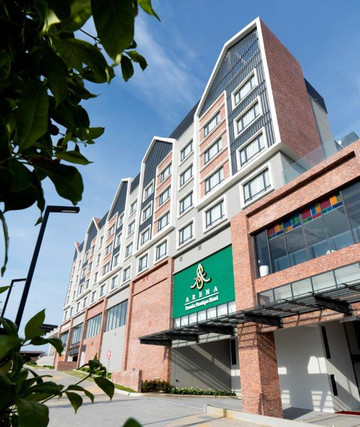 Arena Premier Boutique Hotel