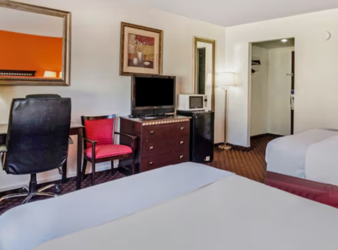 道奇市戴斯酒店