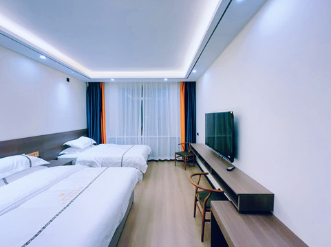 富蕴可可托海酒店